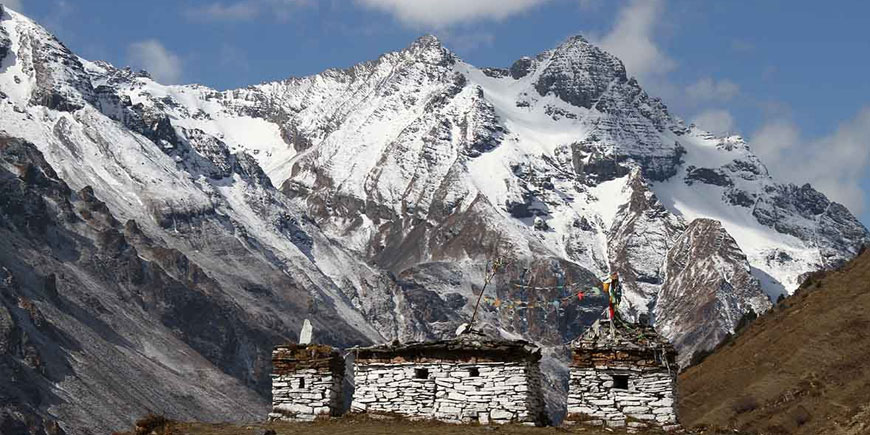 SNOWMAN TREK WITH GANGKAR PUENSUM